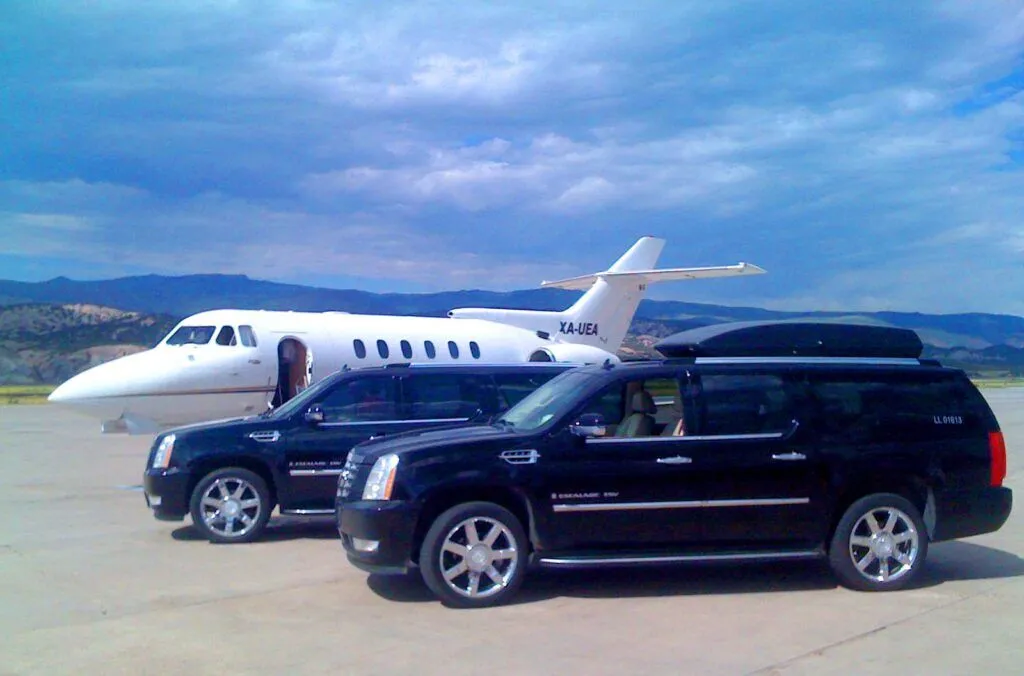 Airport Transfer Service to LGA Airport