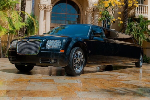 Limousine Service in Edison