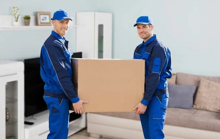Tip-Removal-Men-in-the-UK