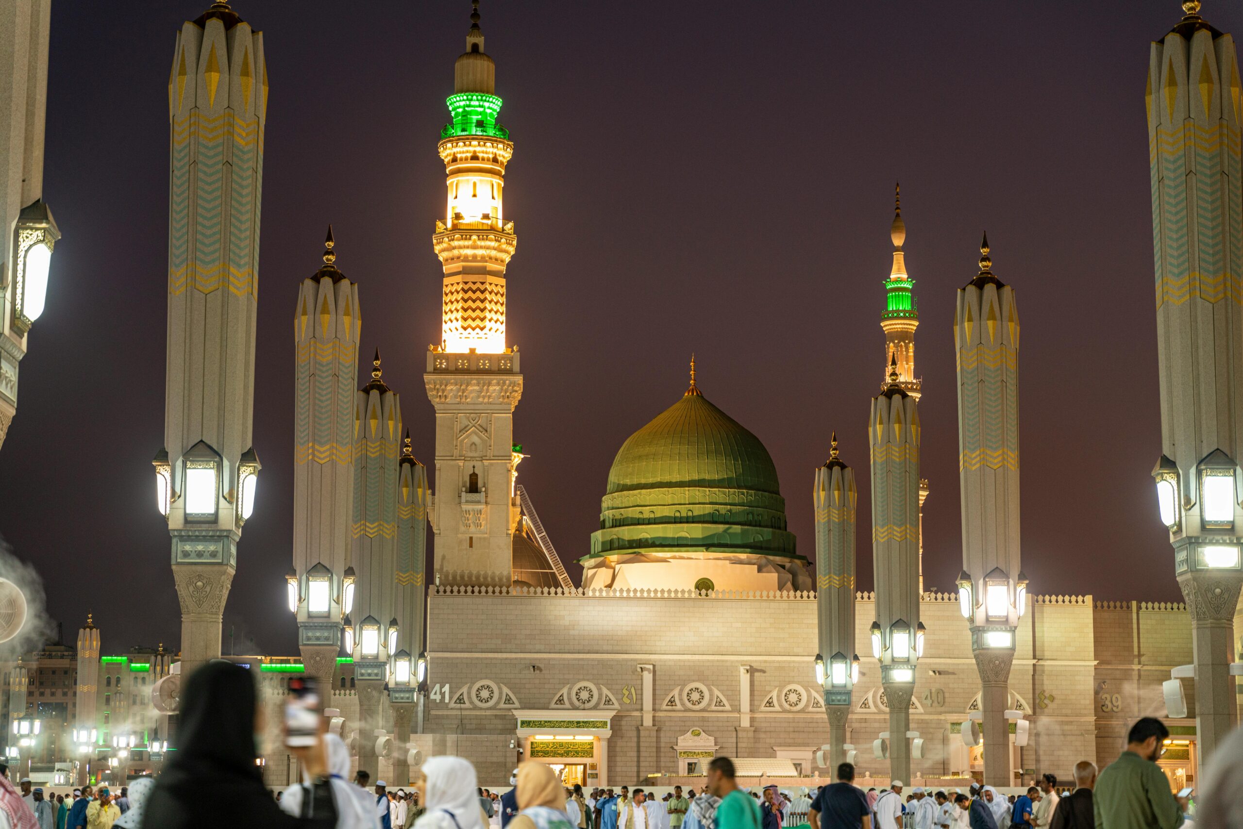 Cheapest Umrah Packages 2025 – Save More on Holy Journey
