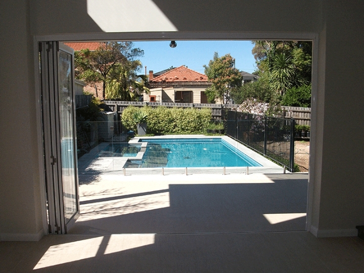 aluminium bi fold doors